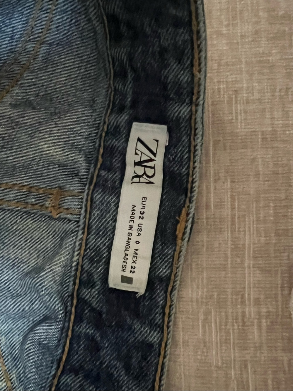Zara Women’s Light Blue Denim Jean Shorts size O - Picture 3 of 4